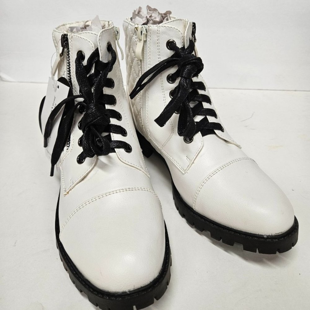ROOM OF FASHION Women's Quilted Boot(SYDNEY-01), White Pu